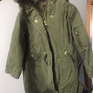 Toddler Girl HEAVY winter coat GAP Size 3 Toddler